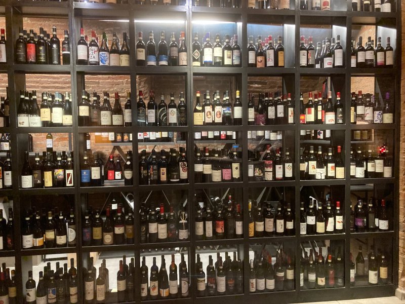 La Signora in Rosso - Osteria Vineria