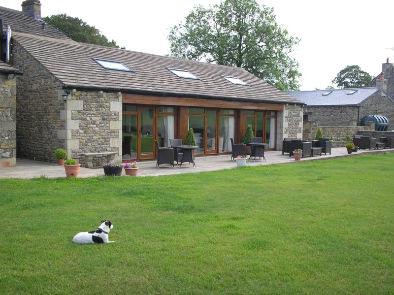 Green Grove Country House