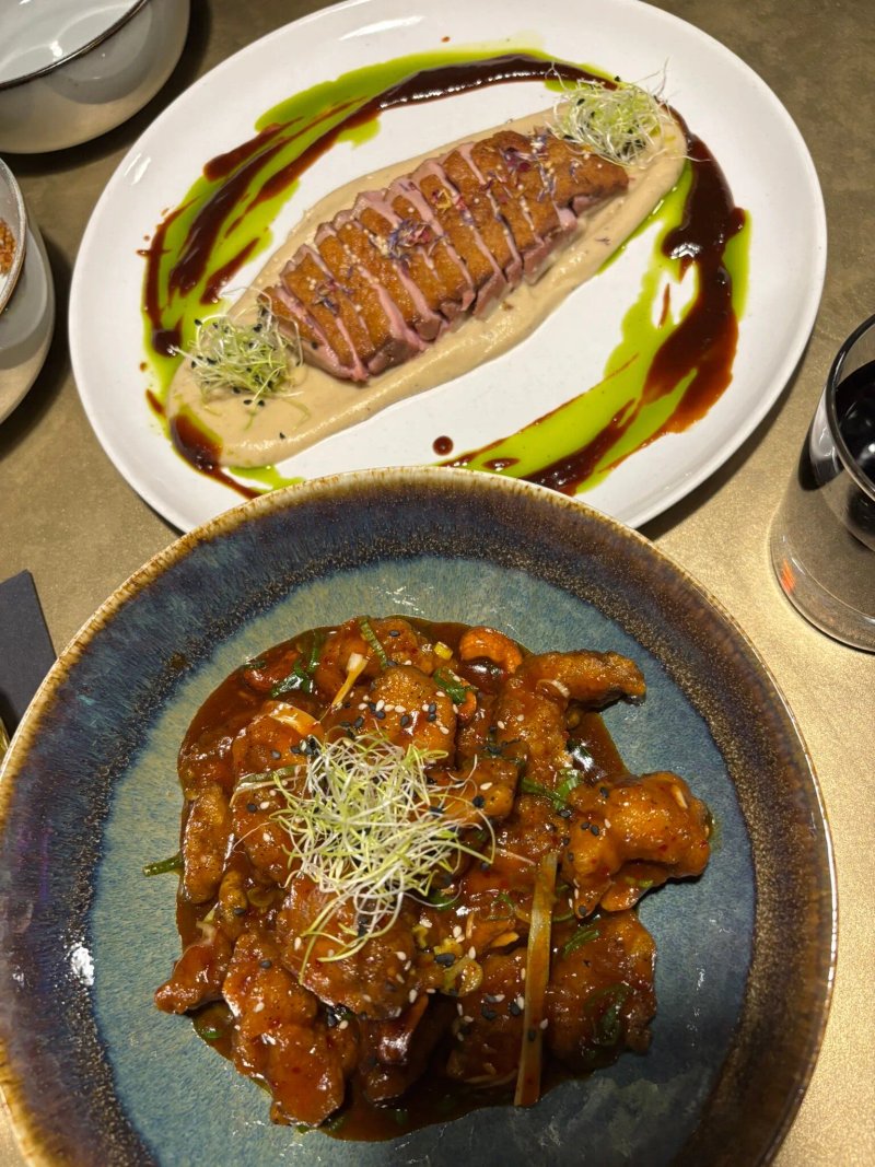 Emperor Square Restaurant