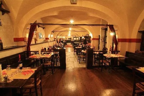 TiroVino Osteria