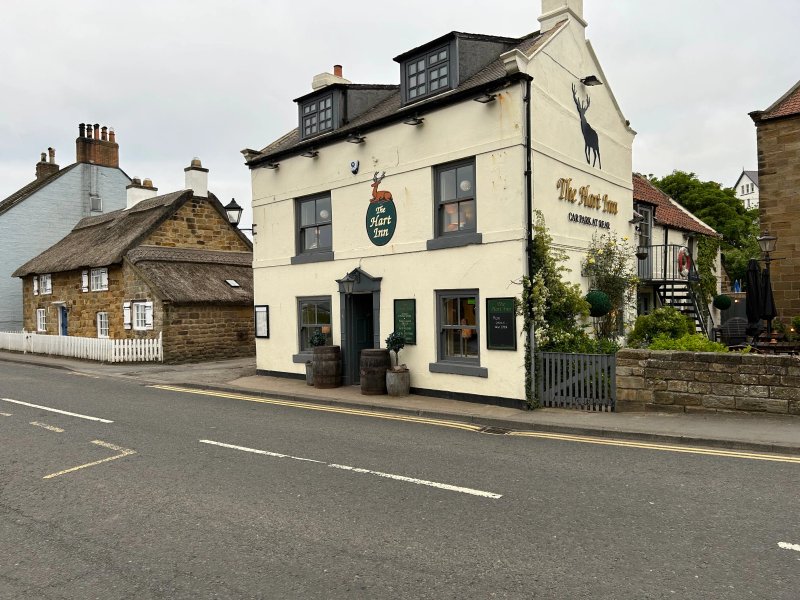 Hart Inn