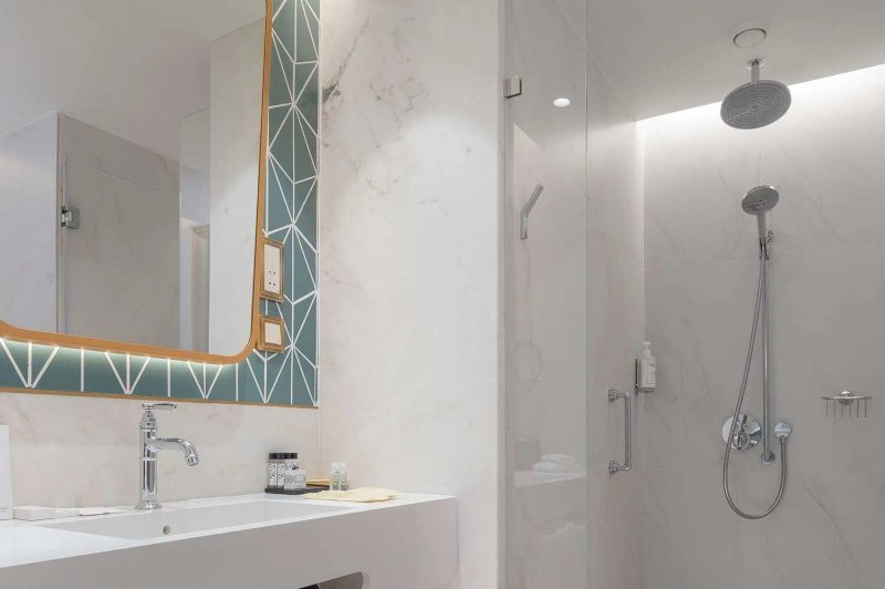 The Emerald House Lisbon, Curio Collection By Hilton