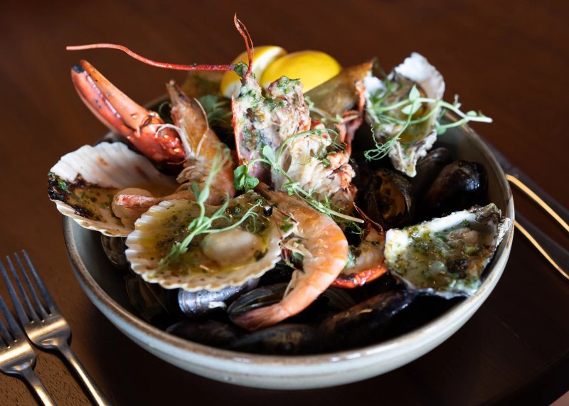 Samphire Seafood Bar & Grill at Orocco Pier