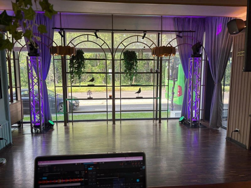 Studio 80