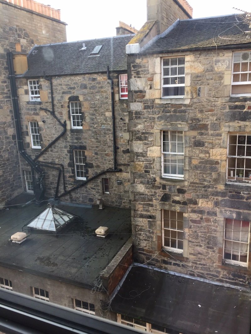 Travelodge Edinburgh Central Queen Street