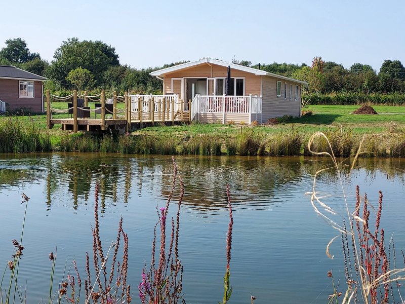 Mercia Marina Lodges