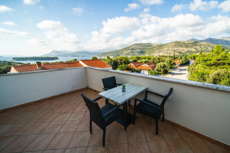 Pervanovo Apartments
