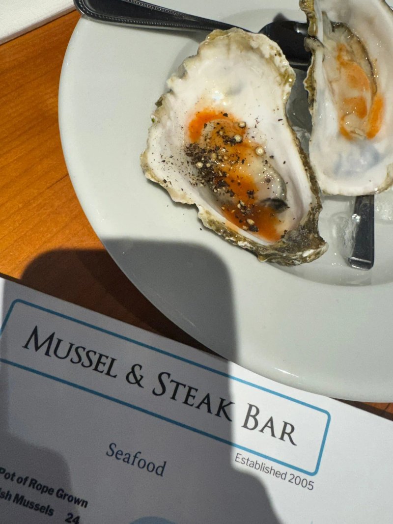 Mussel & Steak Bar