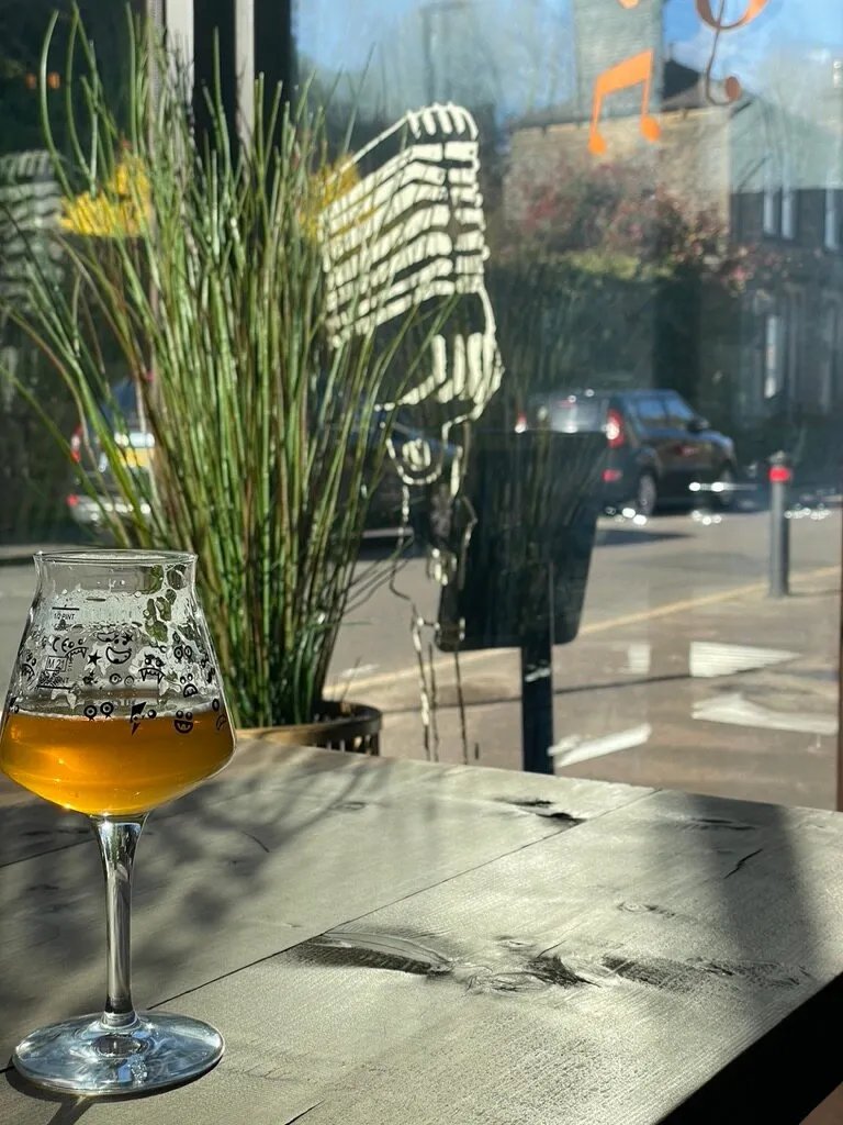 Nom Brunch & Bar