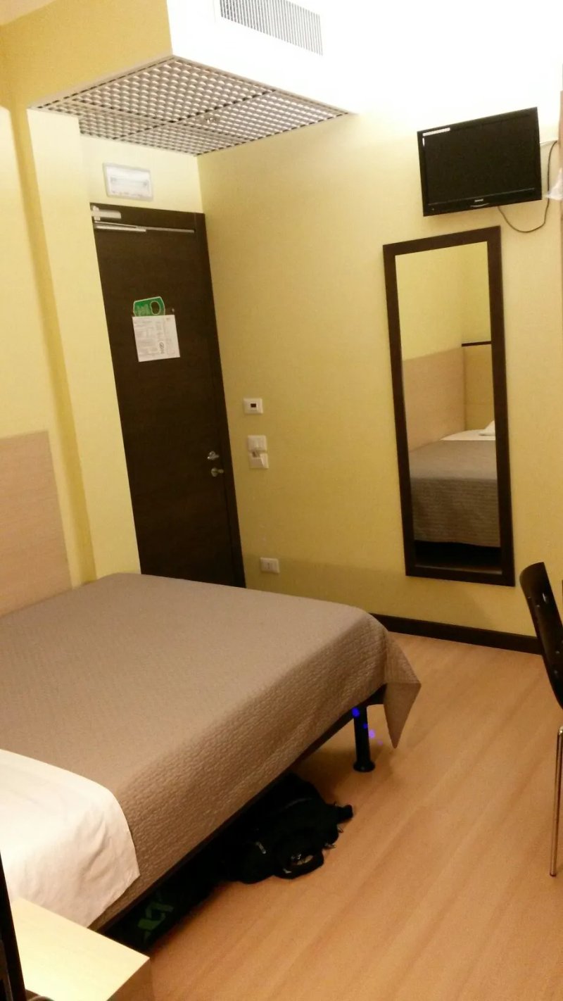 Hotel Alveri