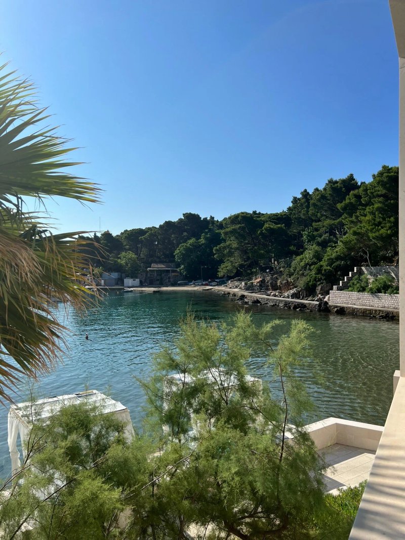 Kalamota Beach House
