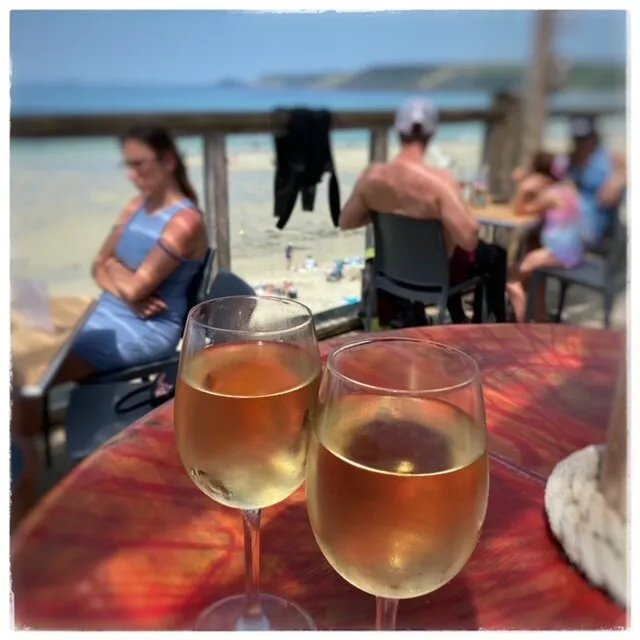 Surf Beach Bar