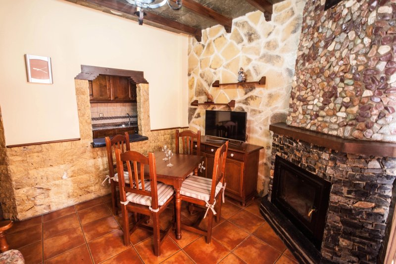 Casas Rurales Benarum