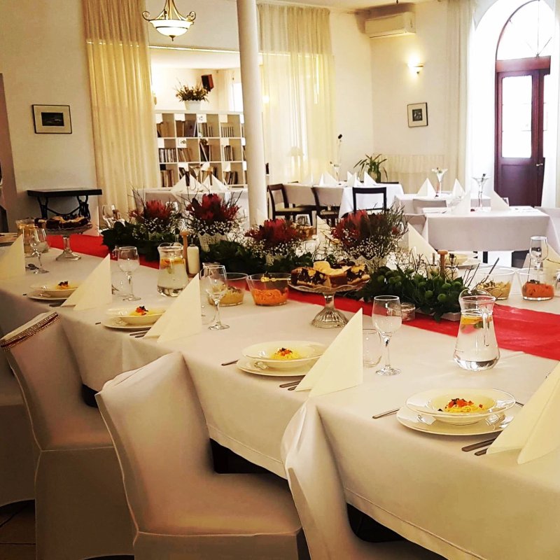 Restauracja i Pijalnia Czekolady Wesol i SzczeSliwy
