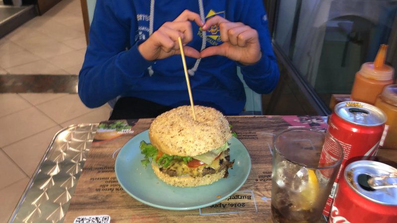 Burger's House