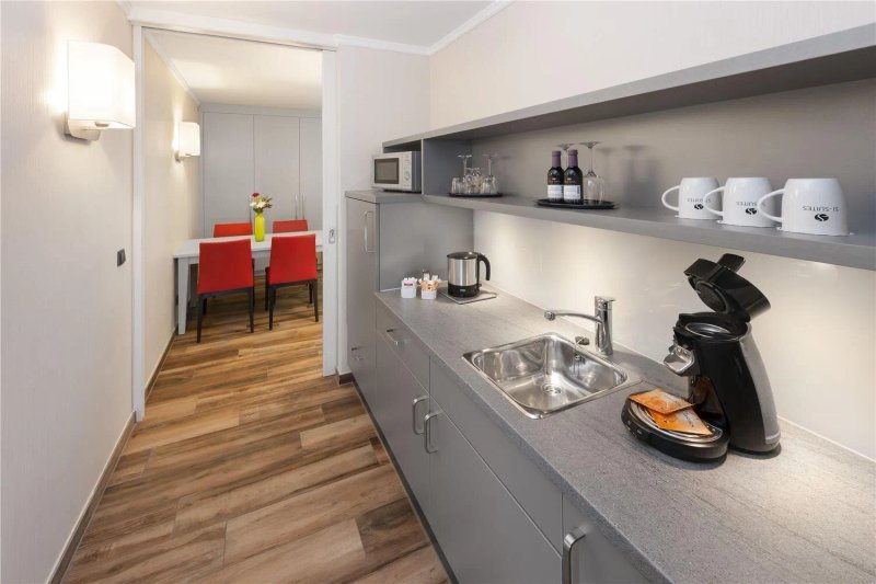 Maseven Suites