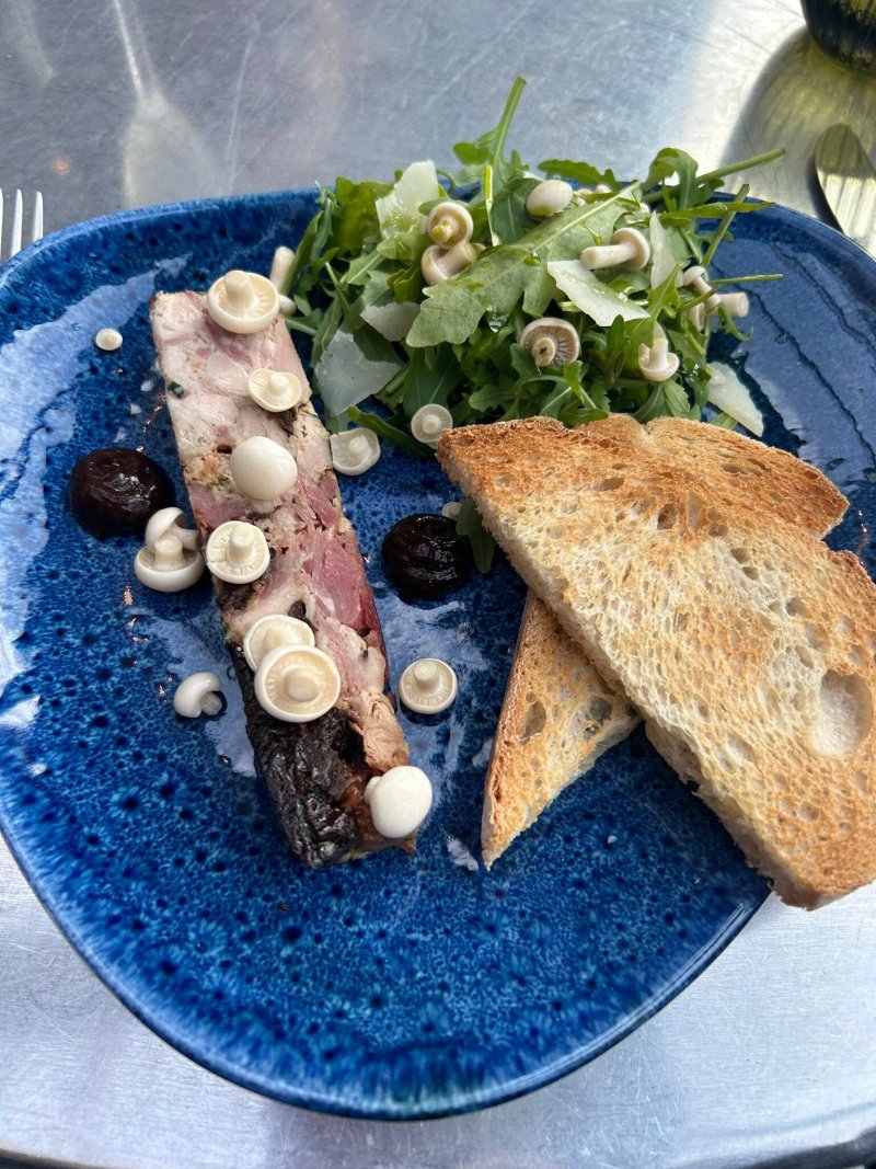 Smith's Brasserie at Bovey Castle