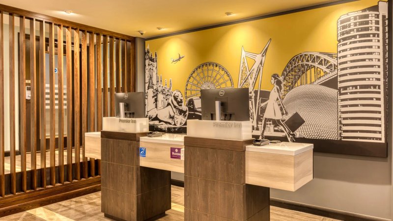 Premier Inn Cambridge City Centre (corn Exchange/lion Yard)
