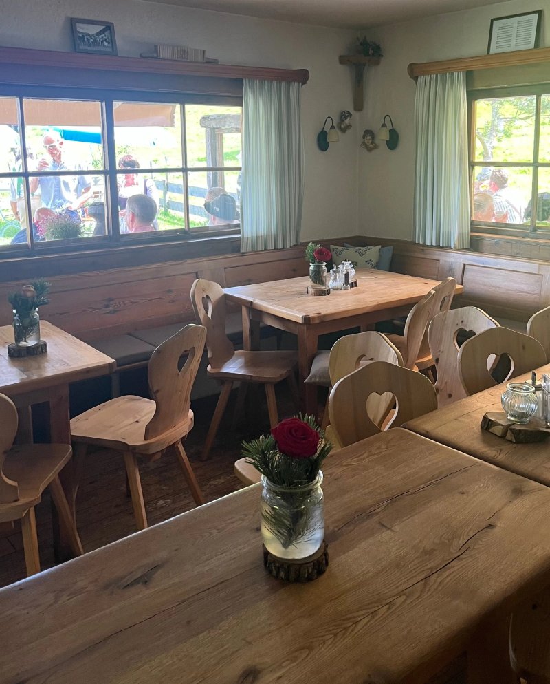 Huabaoim Cafe Almwirtschaft