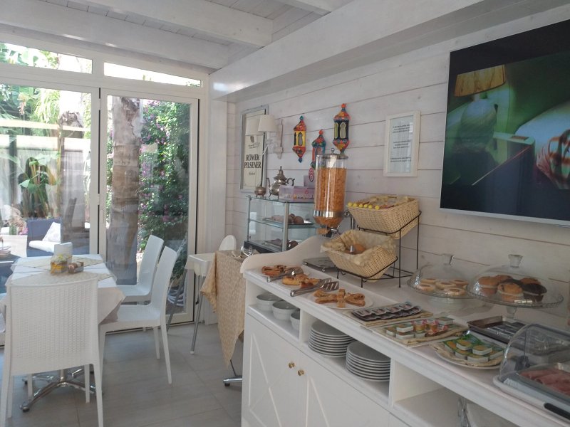 Falli Exclusive Rooms And Breakfast