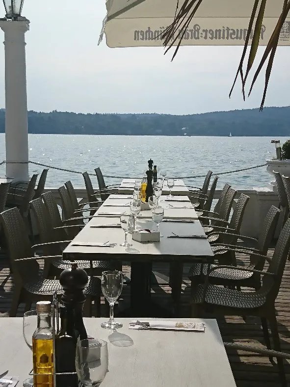 H'ugo's Beach Club