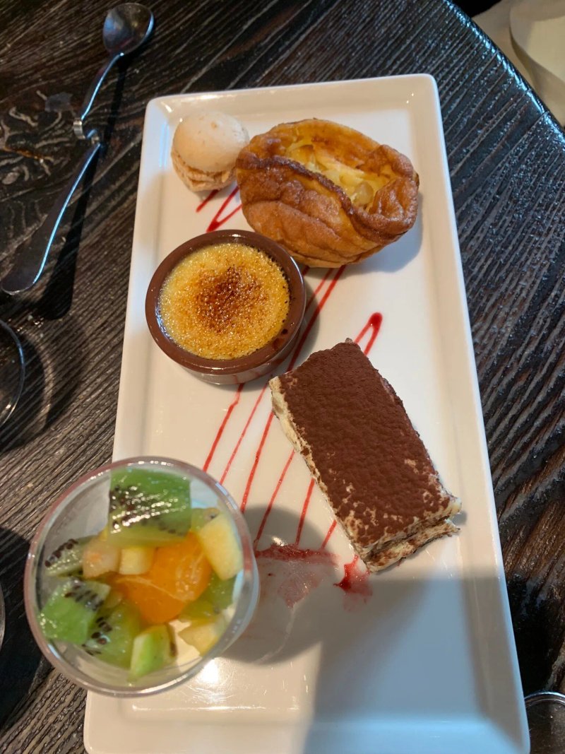 La Flambee Restaurant