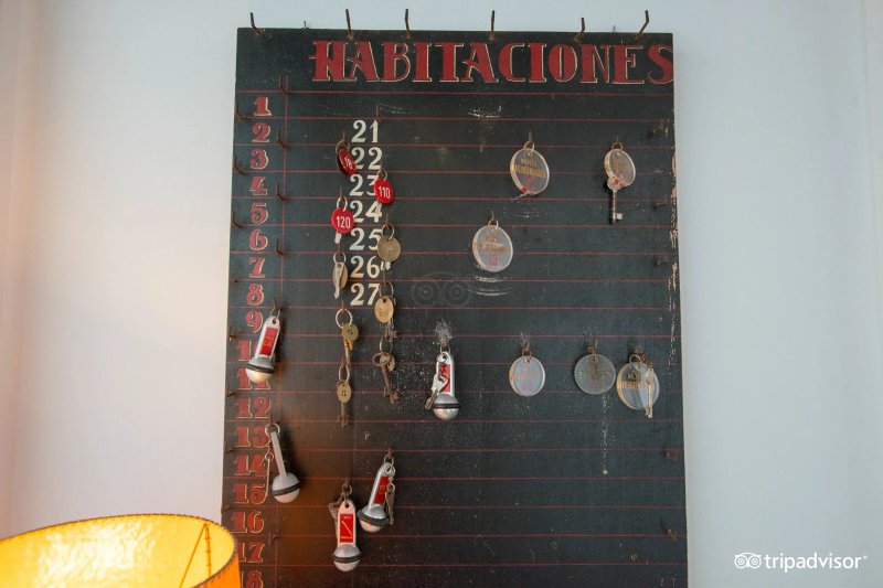 Hotel Mediterrani
