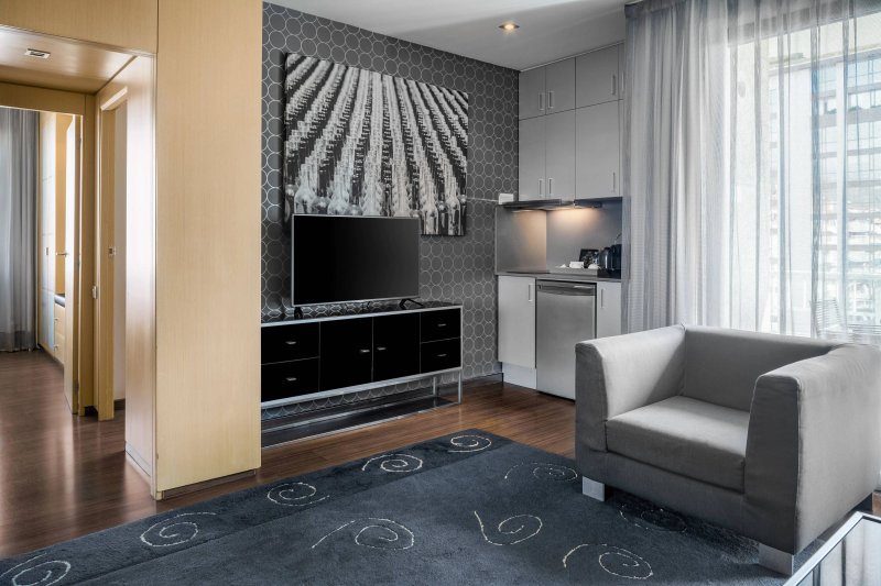 Ac Hotel Victoria Suites