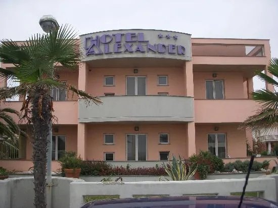 Mia Hotel
