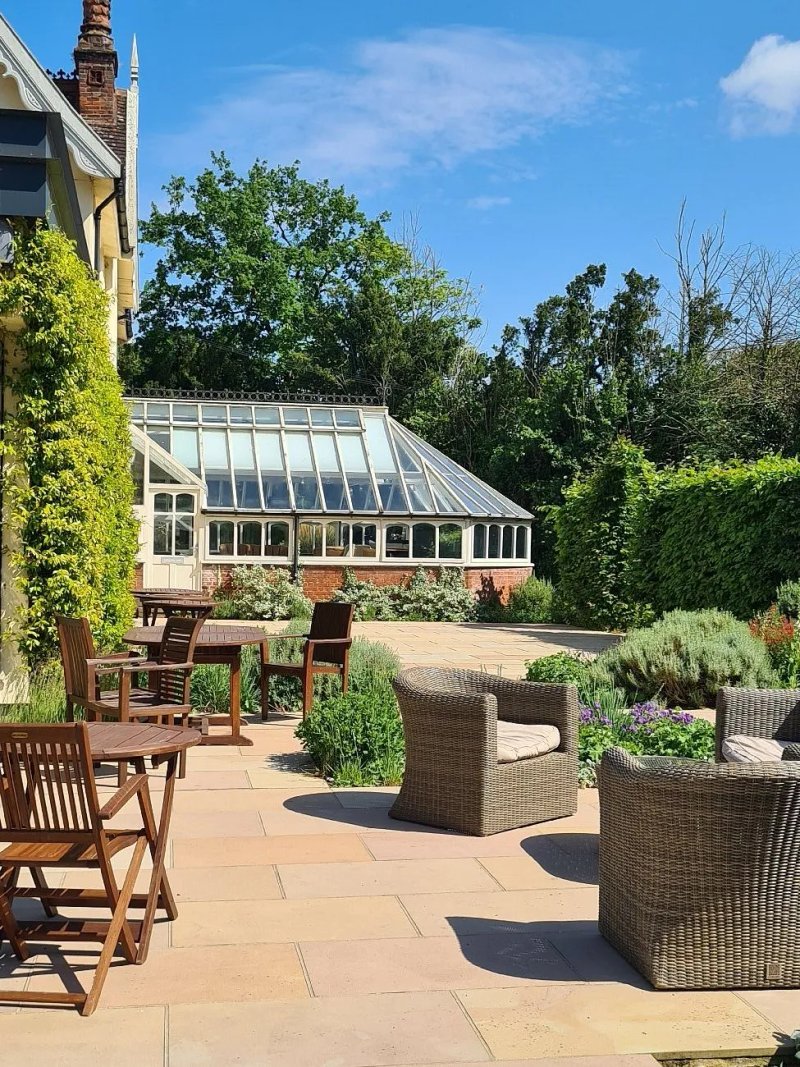 The Oaksmere