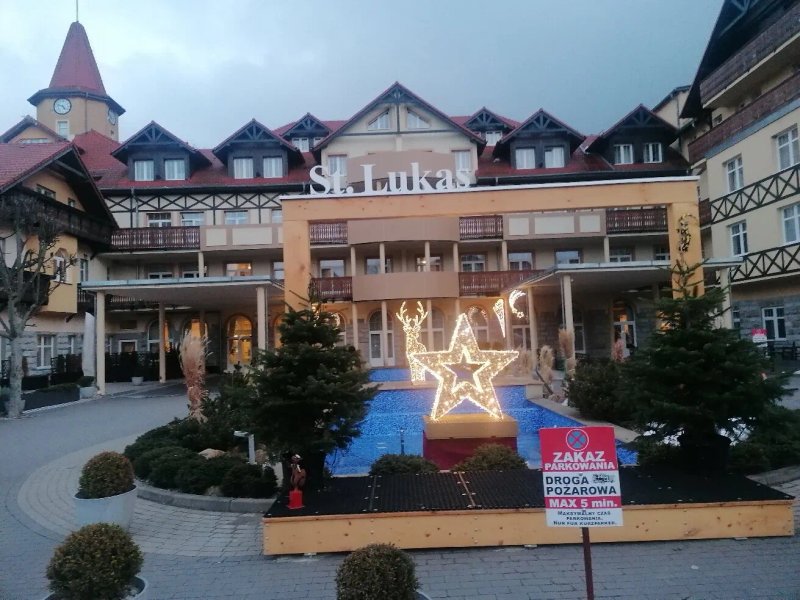 St. Lukas Sanatorium & Hotel