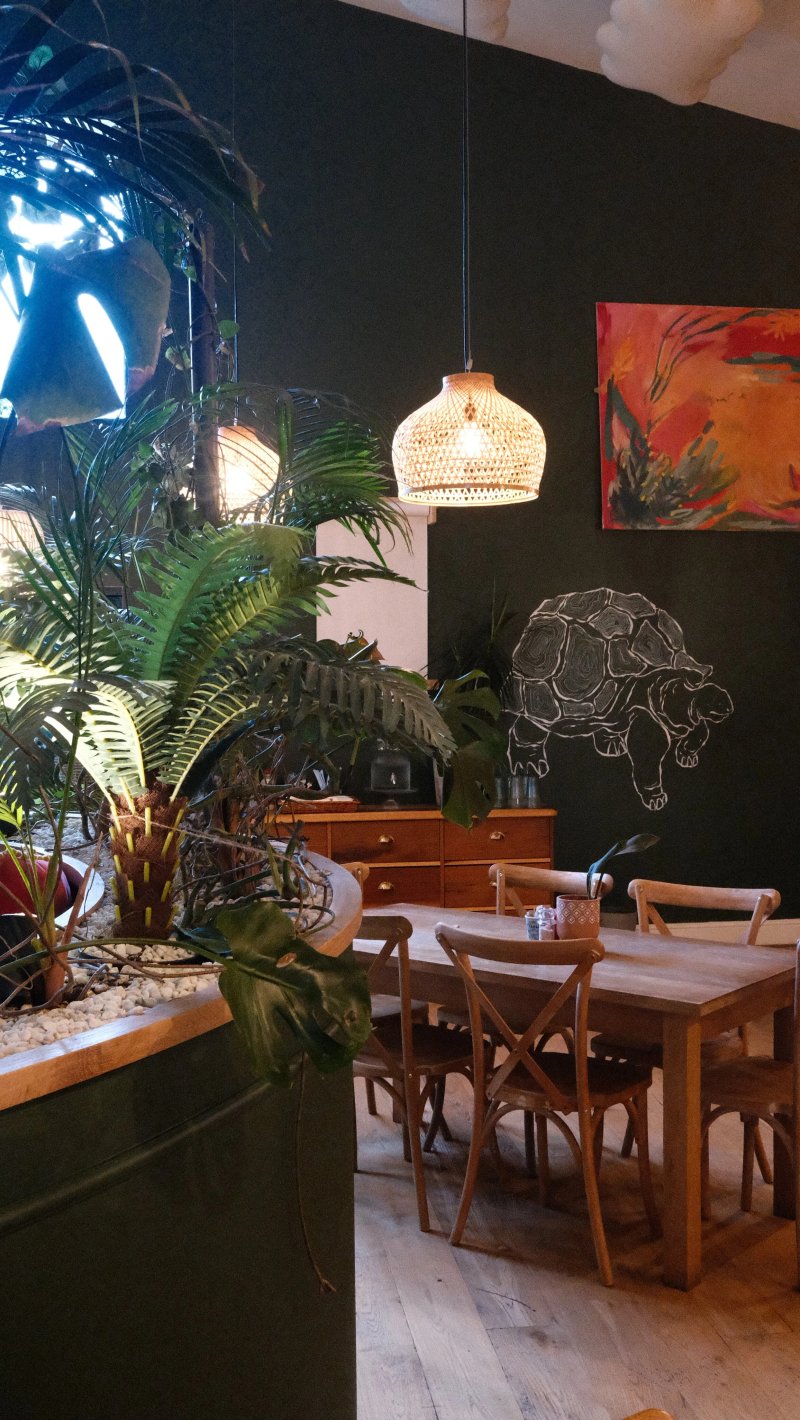 Farm And Field Cafe