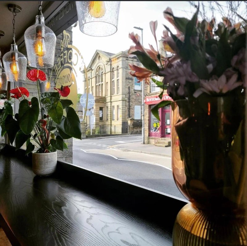 The Coffee Lounge - Lindley