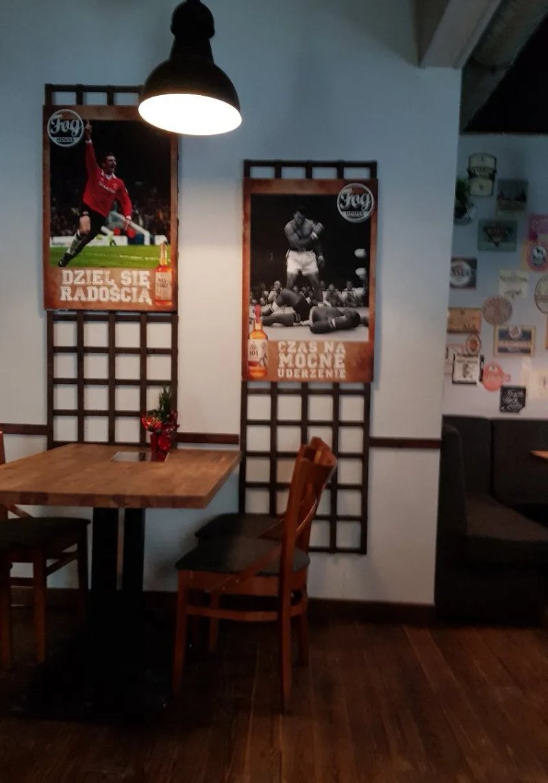 Fog House Pub & Grill