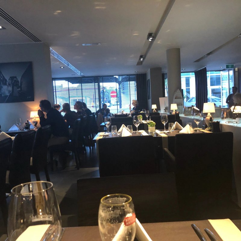 Bistro Poirot