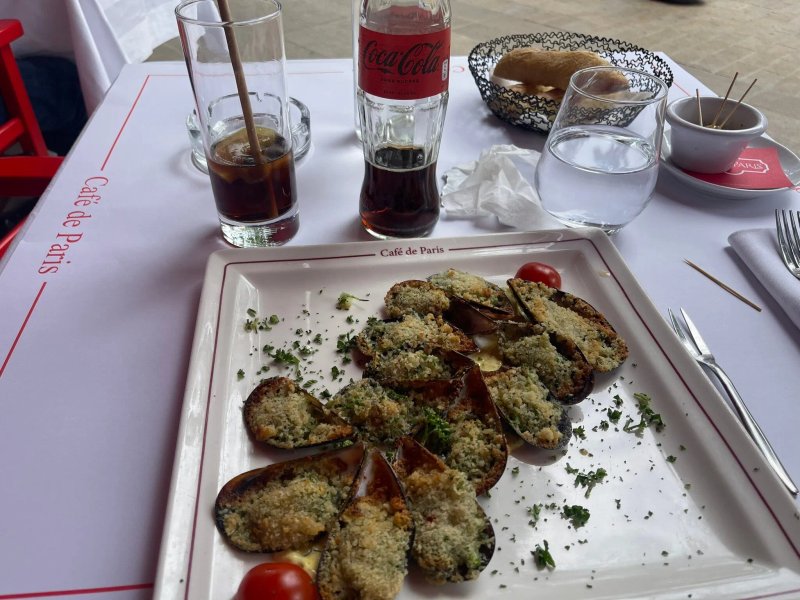 Cafe de Paris