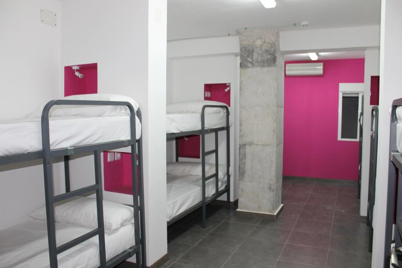 Hostel Ole