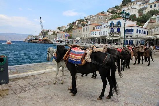 Hydra Walking Tours