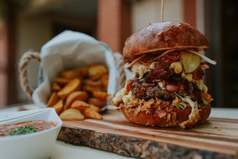 Mezzo Burger House