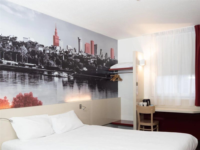 B&B HOTEL Warszawa-Okęcie