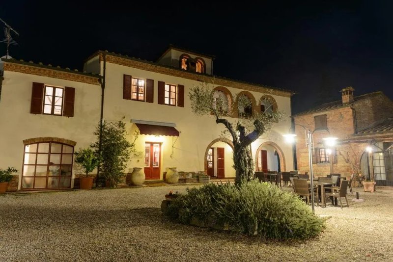 La Locanda - Food & Restaurant