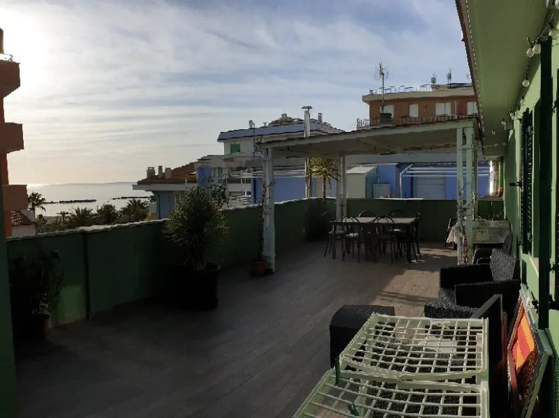 Hotel Desiree