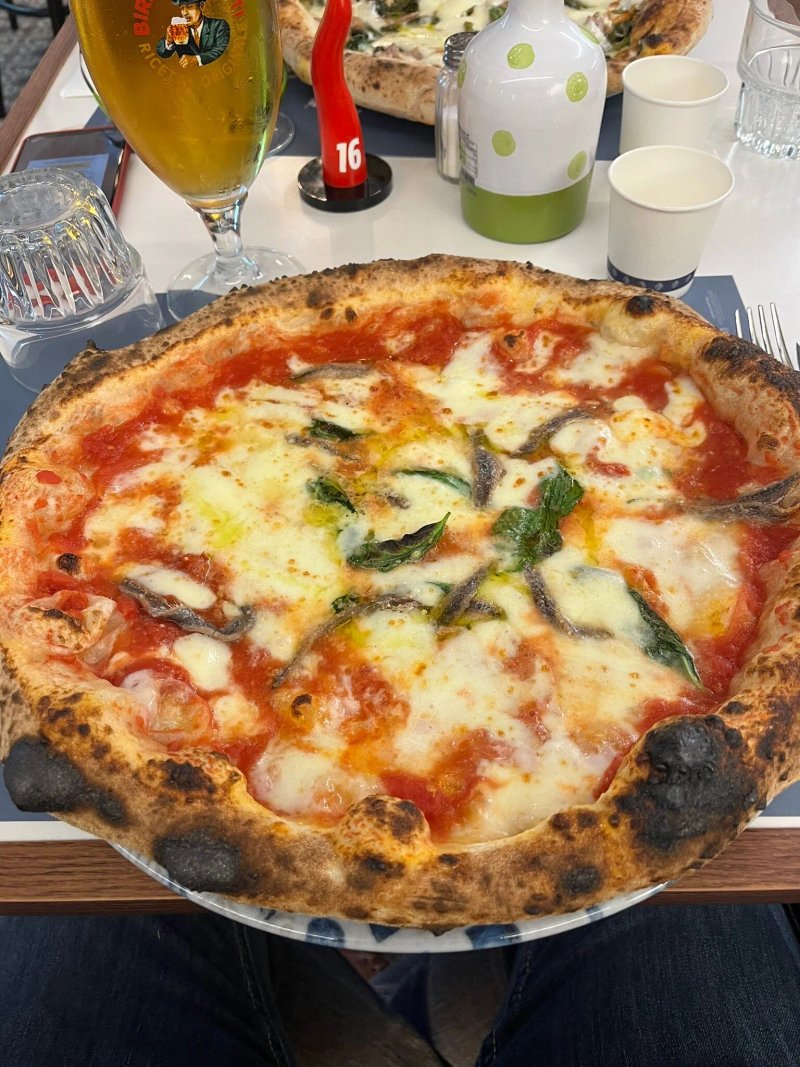 Pizzicato Municipio Napoletano