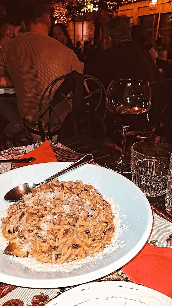 Akadimia art restaurant