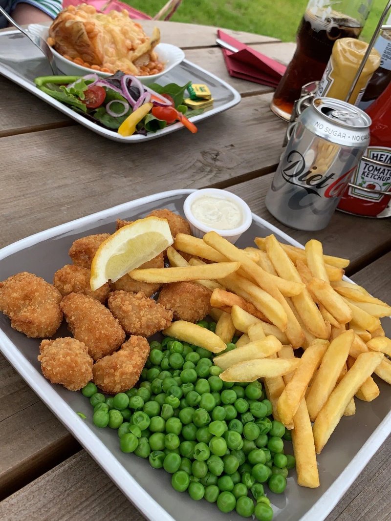 The Admiral Rodney Inn