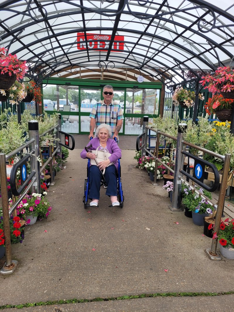 Elm Court Garden Centre
