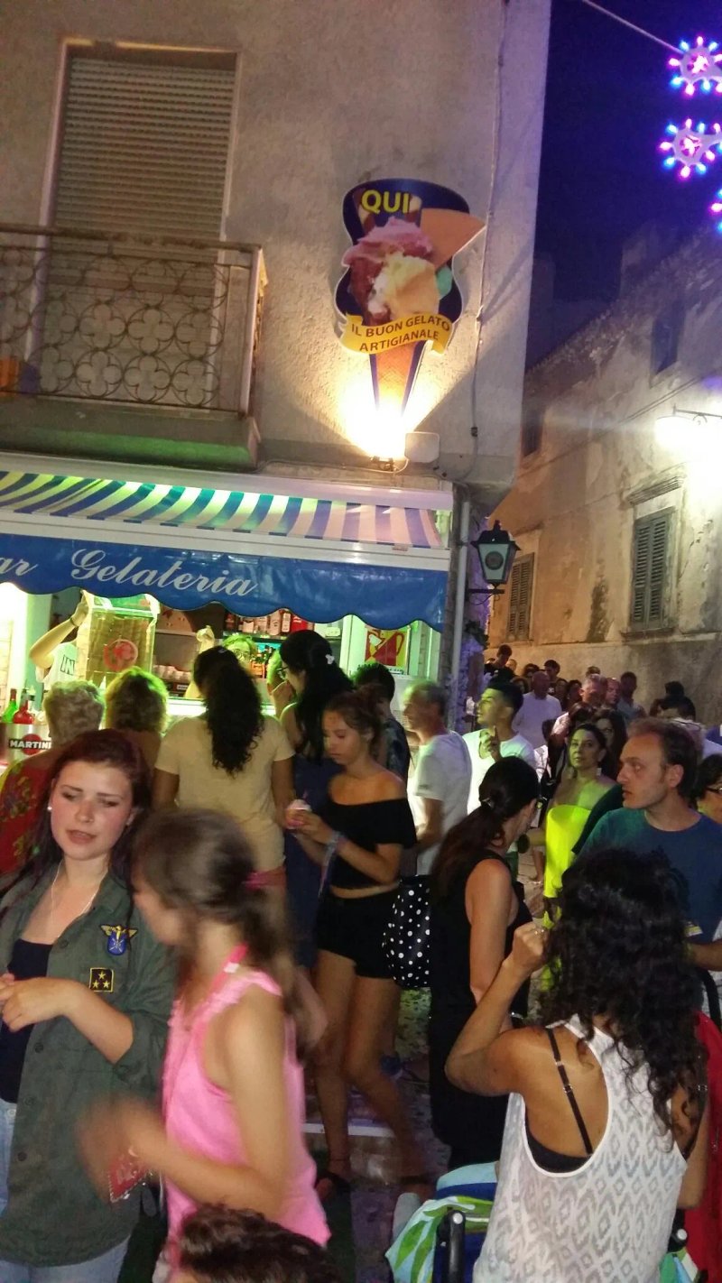 gelateria piazza roma