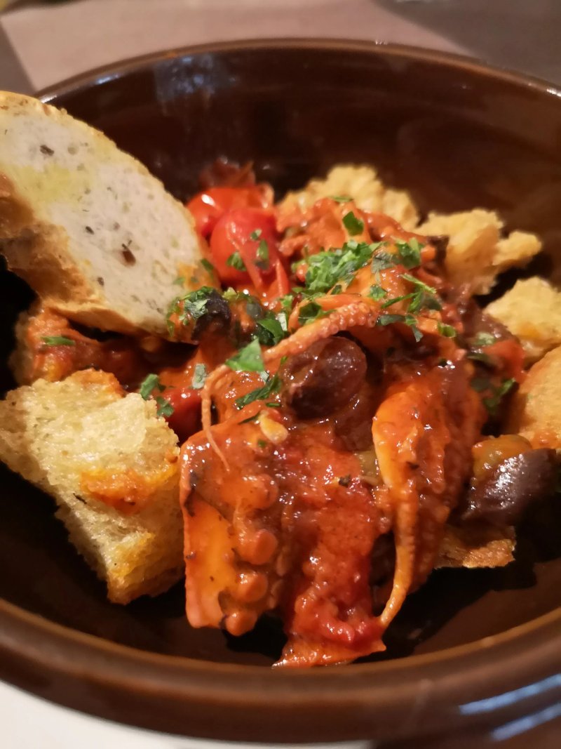 PANE e ACQUA - Storia Napoletana in Cucina