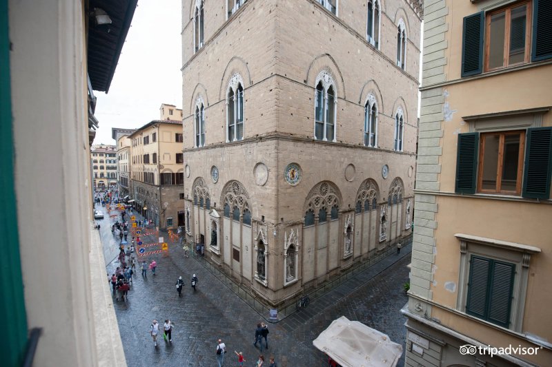 FH Hotel Calzaiuoli Firenze
