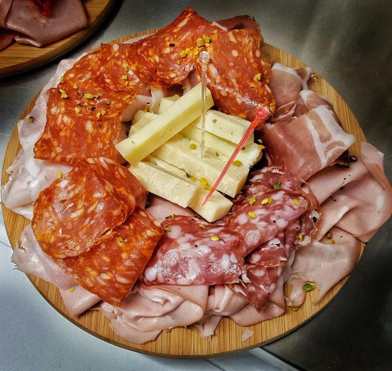 Baccanale natural wine bar